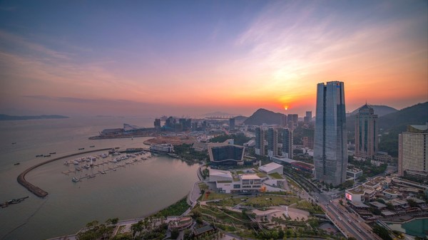 Hitachi Elevator signs strategic cooperation agreement with China Merchants Shekou