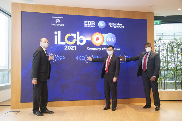 //mma.nyhomeapp.cn/media2/1502779/p_g_goh_and_vvips_launching_ilab_2021_20210504.jpg?p=medium600