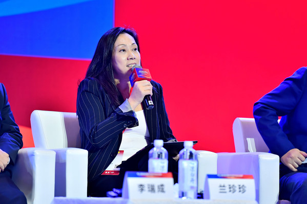 歐萊雅北亞及中國首席企業事務與公眾聯動官蘭珍珍發言