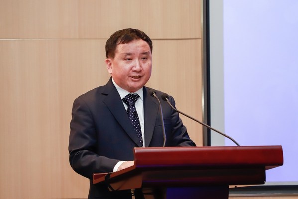 海南省藥品監督管理局副局長黎運達