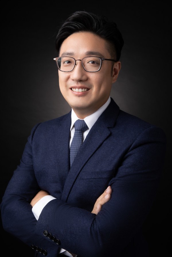 哥倫比亞中國集團財務兼信息技術副總裁 魯毅