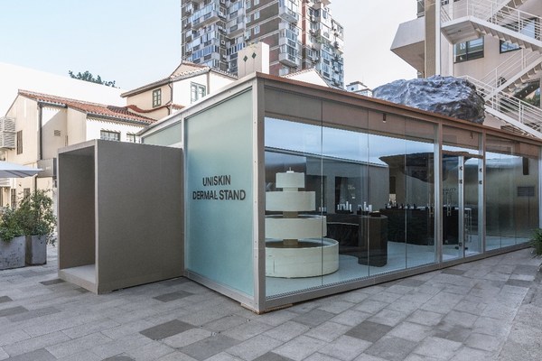 空降快閃店&現身藝術市集 UNISKIN優時顏傳遞科學護膚新態度