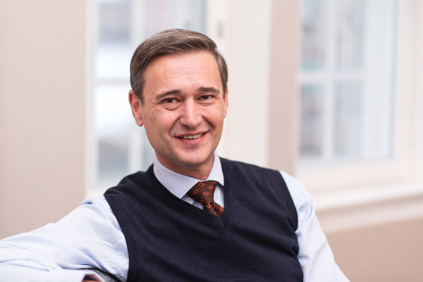 利安德巴賽爾任命Peter Vanacker擔任首席執行官