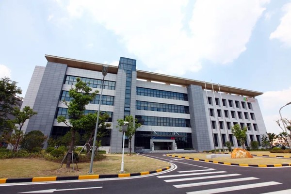 上海和黃藥業入選“中成藥企業TOP100” 麝香保心丸名列“2021臨床價值中成藥品牌榜”