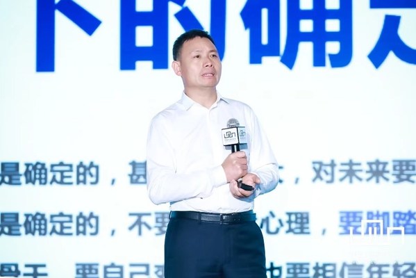 珀萊雅上半年營收同比增長36.93% 業績逆勢穩健增長