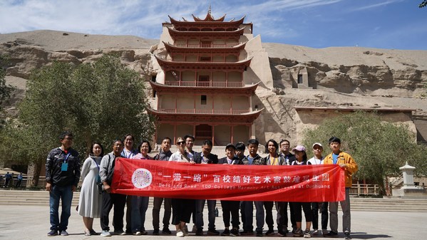 "一帶一路"青春使者弘揚絲路精神："中外青年藝術家甘肅對話"活動紀實