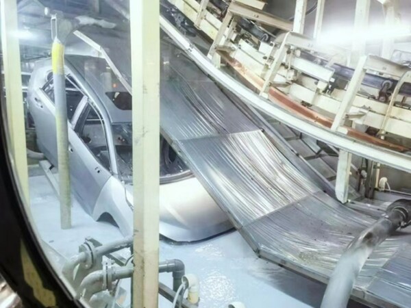 電泳涂料被廣泛應用于汽車整車和零部件涂裝