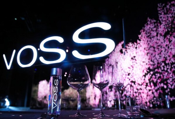 VOSS"流動的盛筵"于上海teamLab無界啟幕生活美學