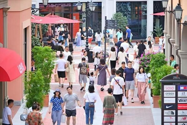 端午小長假佛羅倫薩小鎮銷售業績及客流量強勢增長