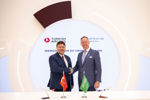 //mma.nyhomeapp.cn/media2/2291590/TURKISH_AIRLINES_AND_RIYADH_AIR_MoU.jpg?p=medium600