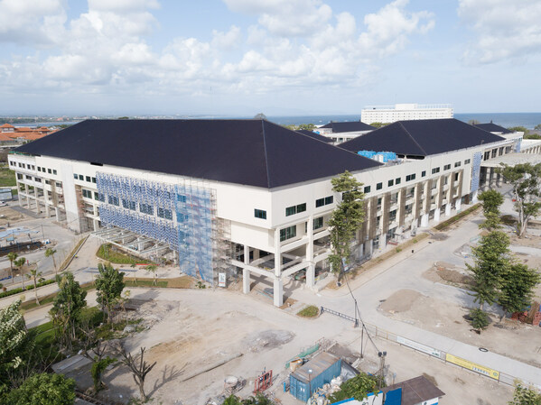 Mowilex supplied paint for the 250-bed Bali International Hospital, a pioneering green facility expected to boost medical tourism and expand international-quality medical care in Indonesia.