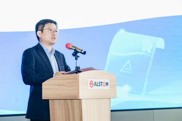 上海地鐵維護保障有限公司總工程師、申通阿爾斯通董事奚笑冬致辭