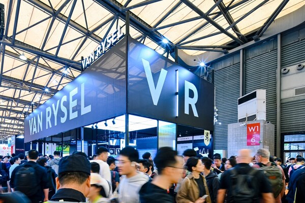 VAN RYSEL首次參展，引爆現場熱度
