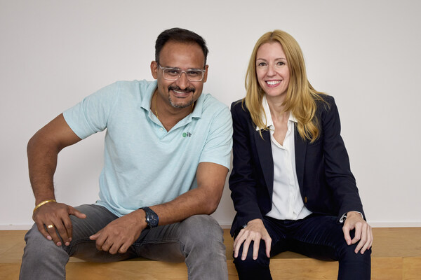 Maria Mateo, IBISA CEO and Balachandran M K, IBISA Head of Growth.