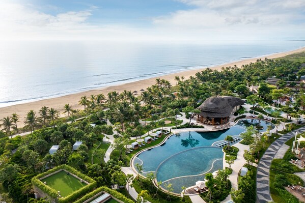 Hoiana Resort & Golf - Khu ngh? d??ng ph?c h?p hàng ??u Chau á 2024 (PRNewsfoto/Hoiana Resort & Golf)