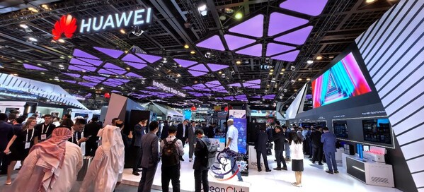 GITEX GLOBAL 2024：ファーウェイ、産業のデジタル化?インテリジェント化ソリューションと主力製品を発表