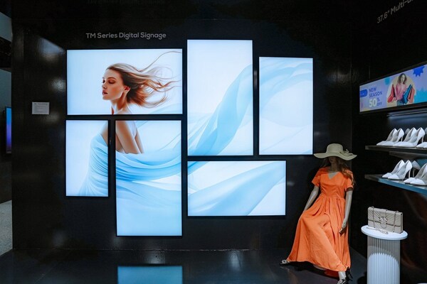 TCL Debuts Its Latest Commercial Display Innovations at ISE 2025