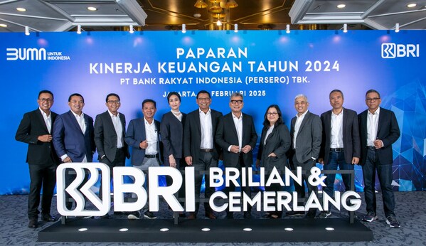 BRI (Bank Rakyat Indonesia) executives posing together during BRI Financial Performance Presentation 2024 event (PRNewsfoto/PT Bank Rakyat Indonesia Tbk (BRI))