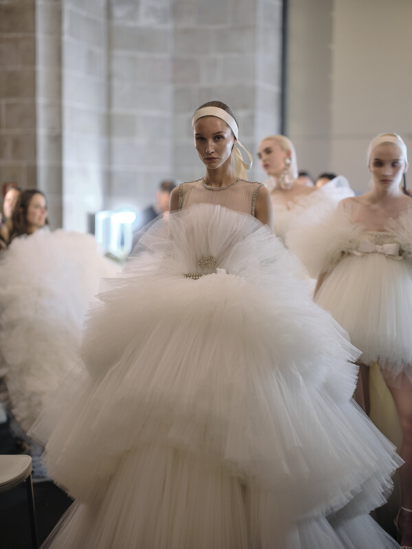 BBFW最新版Giambattista Valli婚紗