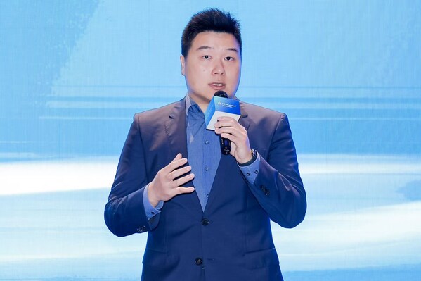 TÜV萊茵大中華區電子電氣產品服務銷售副總經理李博暢致辭
