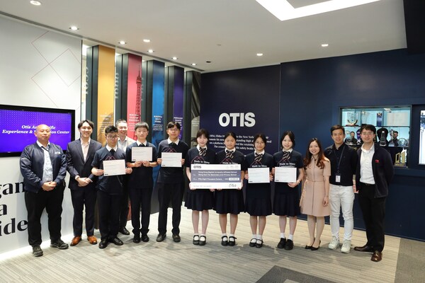 //mma.nyhomeapp.cn/media2/2680320/MTMC_Graduation_Ceremony_2052025.jpg?p=medium600