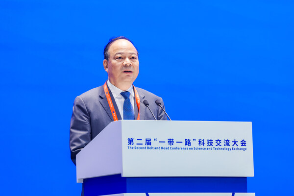 寧德時代董事長兼CEO曾毓群在重要會議上闡述全球零碳轉型愿景并呼吁深化合作