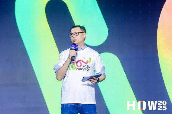 &#22270;&#65306;&#33831;&#23569;&#32874;&#20027;&#25345;&#20027;&#35770;&#22363;&#20250;&#35758;