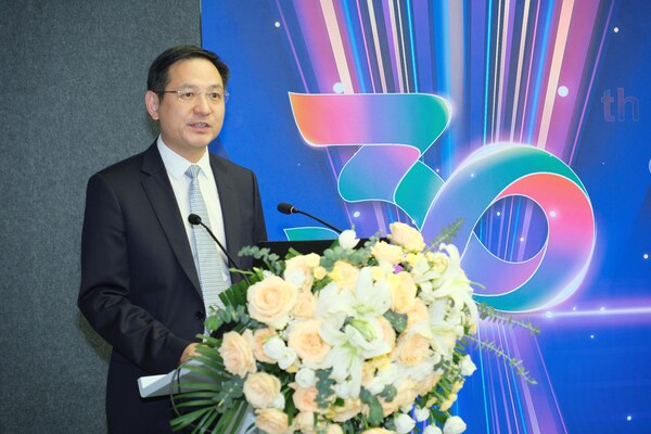 上海市外商投資協會會長黃峰致辭