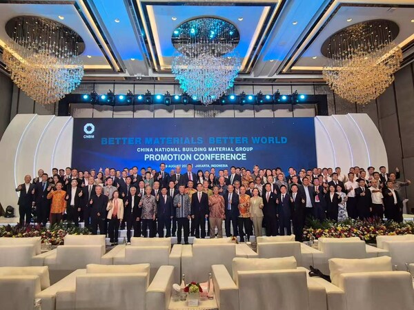 T?p ?oàn V?t li?u xay d?ng qu?c gia Trung Qu?c t? ch?c thành c?ng H?i ngh? xúc ti?n và tri?n l?m thành t?u ??i m?i Indonesia t?i Jakarta