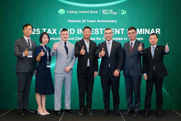 Ngan hàng Cathay United Bank t? ch?c H?i th?o thu? và ??u t? Vi?t Nam v? tác ??ng thu? quan và thay ??i chu?i cung ?ng